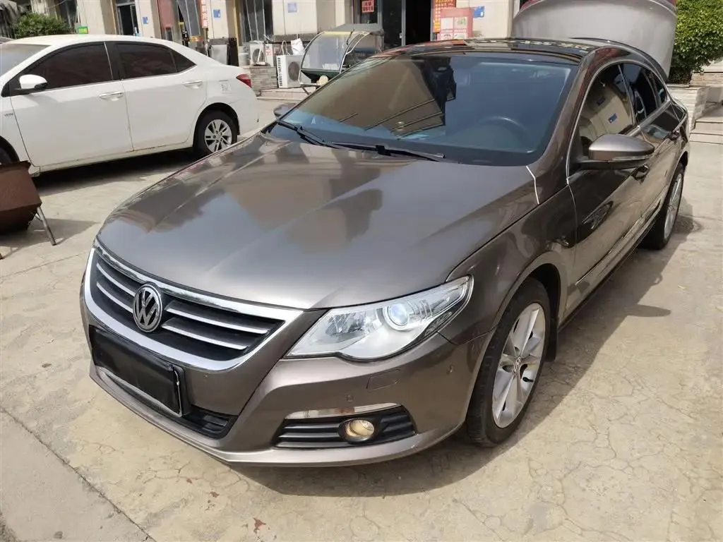 FAW-Volkswagen CC CC 2012 2.0TSI Luxury Edition — photo 1