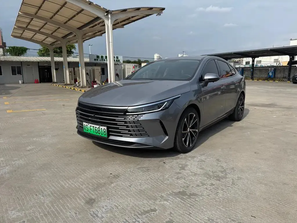 BYD Destroyer 05 Destroyer 05 2022 DM-i 55KM Premium — photo 1