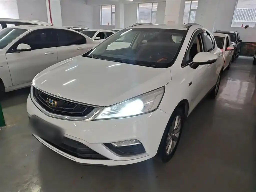 Geely Emgrand GS Emgrand GS 2016 Elegant Edition 1.3T Automatic Leading Model — photo 1