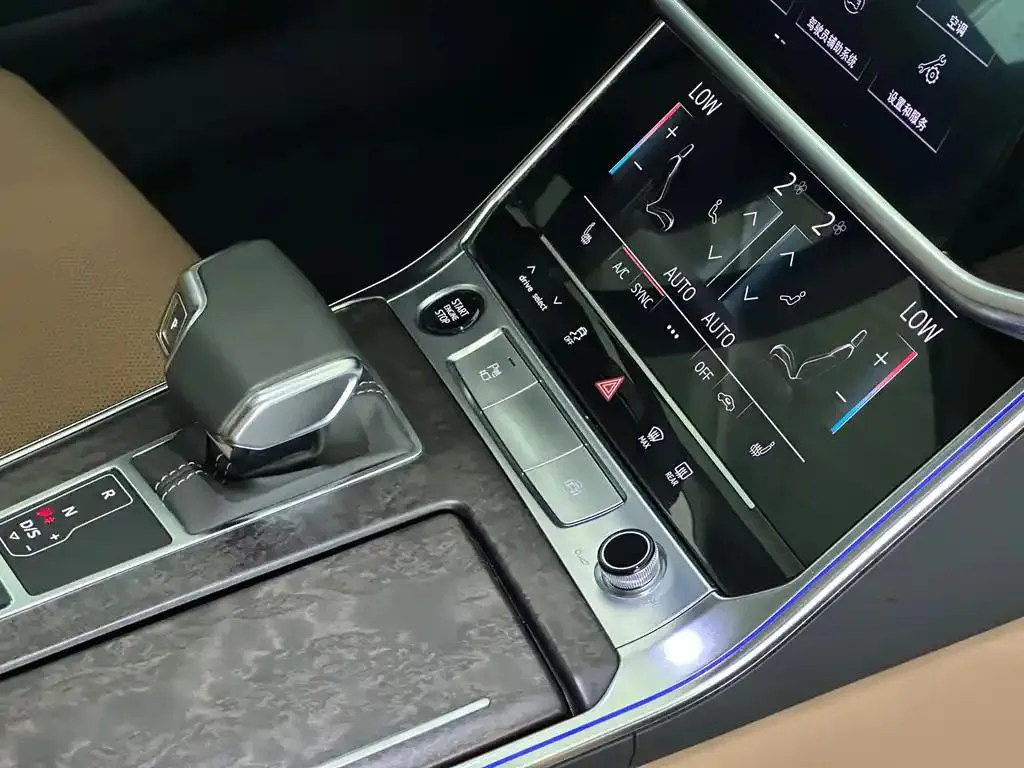 Audi A6L A6L 2022 55 TFSI quattro Premium Elegance Edition — Ver foto 5