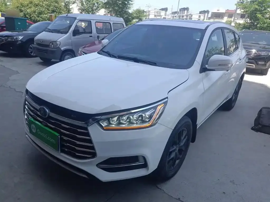 BYD Song Song 2020 Classic Edition 1.5T Manual Luxury Model — photo 1
