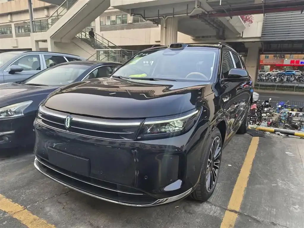 AITO M7 Wenjie M7 2024 1.5T Intelligent Driving Rear-wheel Drive Ultra Edition 6 Seaters — View photo 2