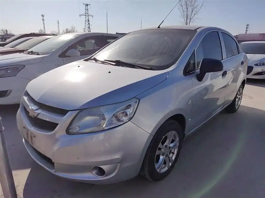 Chevrolet Sail Sail 2010 Sedan 1.4L Manual Ideal Edition — photo 1