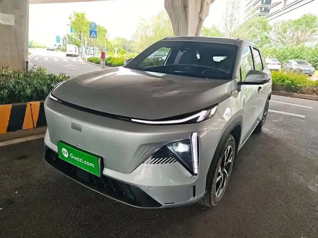 Geely Galaxy Galaxy Galaxy L7 2024 1.5T 55km PRO Longteng Edition — photo 1
