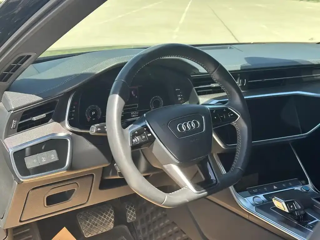 Audi A6L A6L 2019 55 TFSI quattro Flagship Dynamic Edition — عرض الصورة 6
