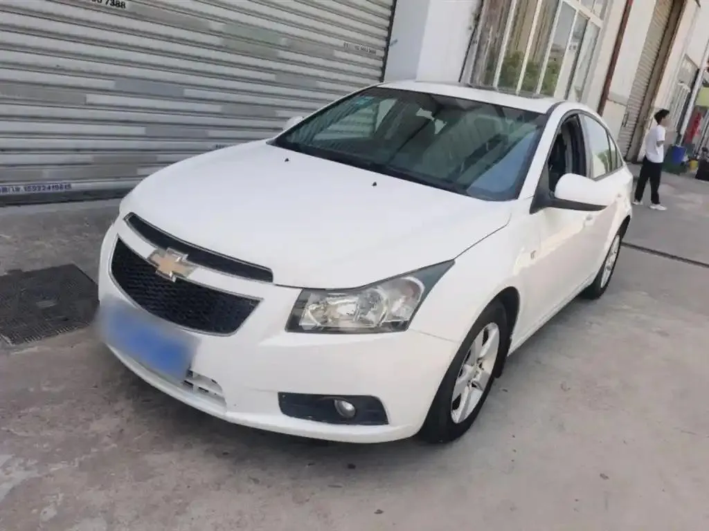 Chevrolet Cruze Cruze 2014 1.6L SL Millionth Anniversary Edition MT — photo 1