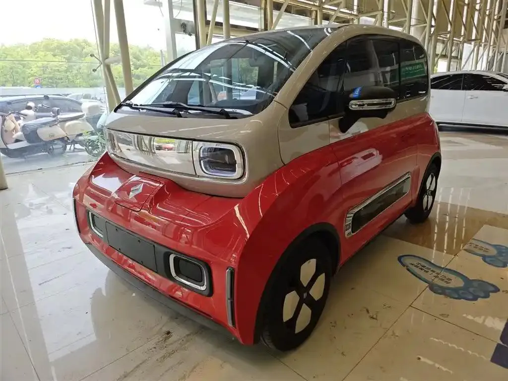 Baojun KiWi EV KiWi EV 2023 Smart Luxury Edition Ternary Lithium — photo 1