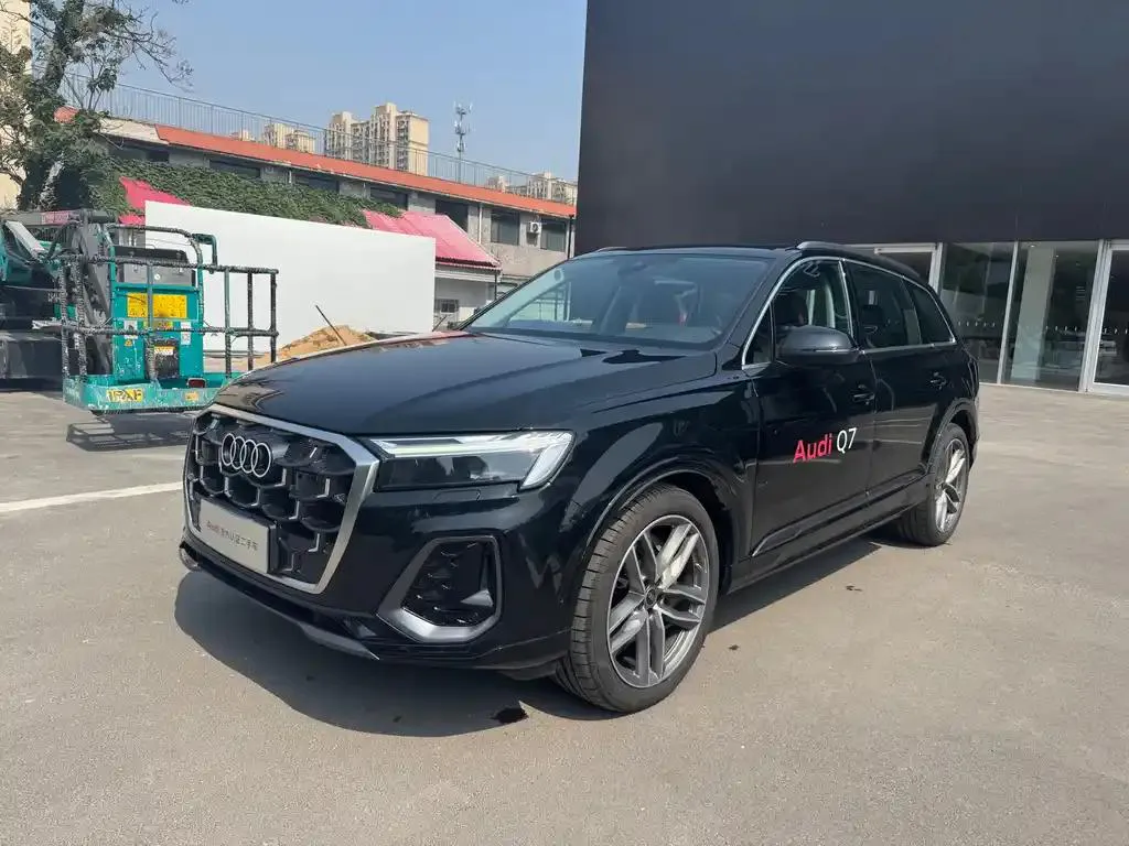 Audi Audi Q7 — Noir