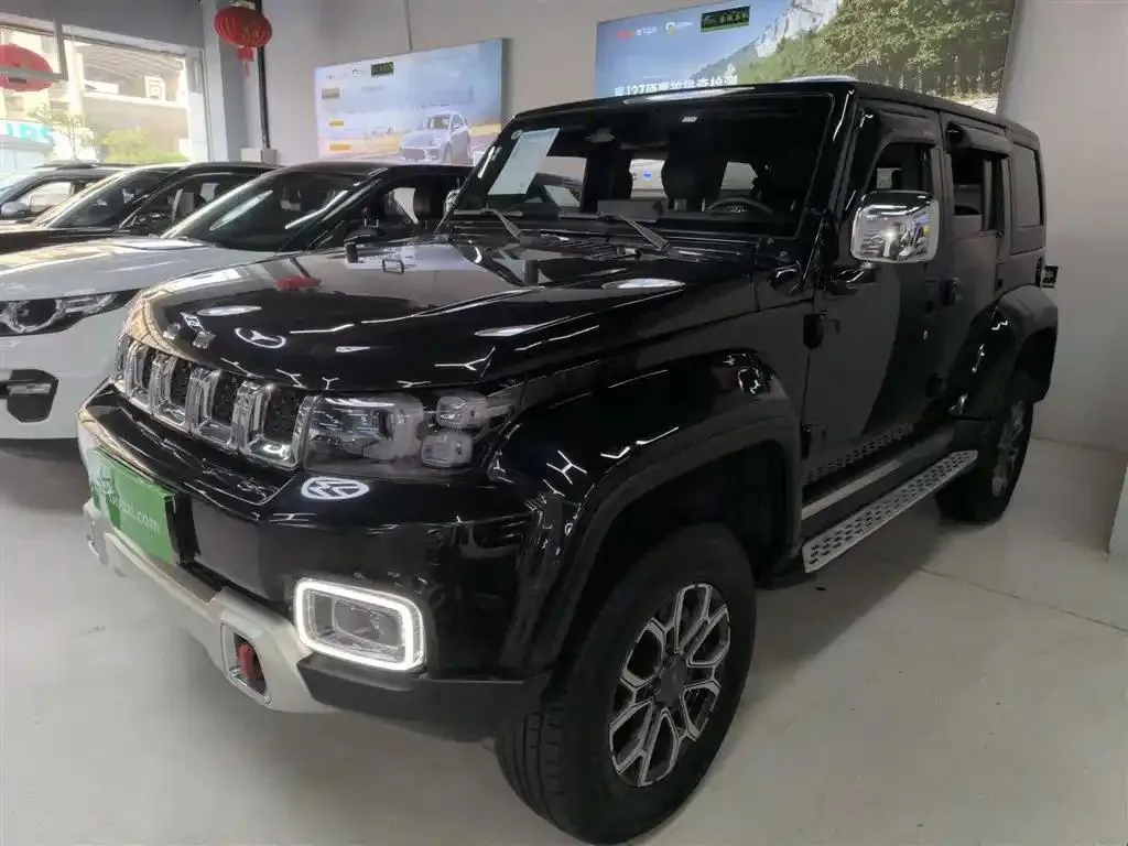 BAIC ing Off-road Beijing BJ40 2020 2.0T Automatic 4WD City Hunter Edition Knight Type — photo 1