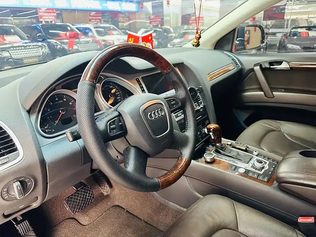 Audi Q7 Q7 2011 3.0 TFSI Comfort Edition (200kW) — View photo 6