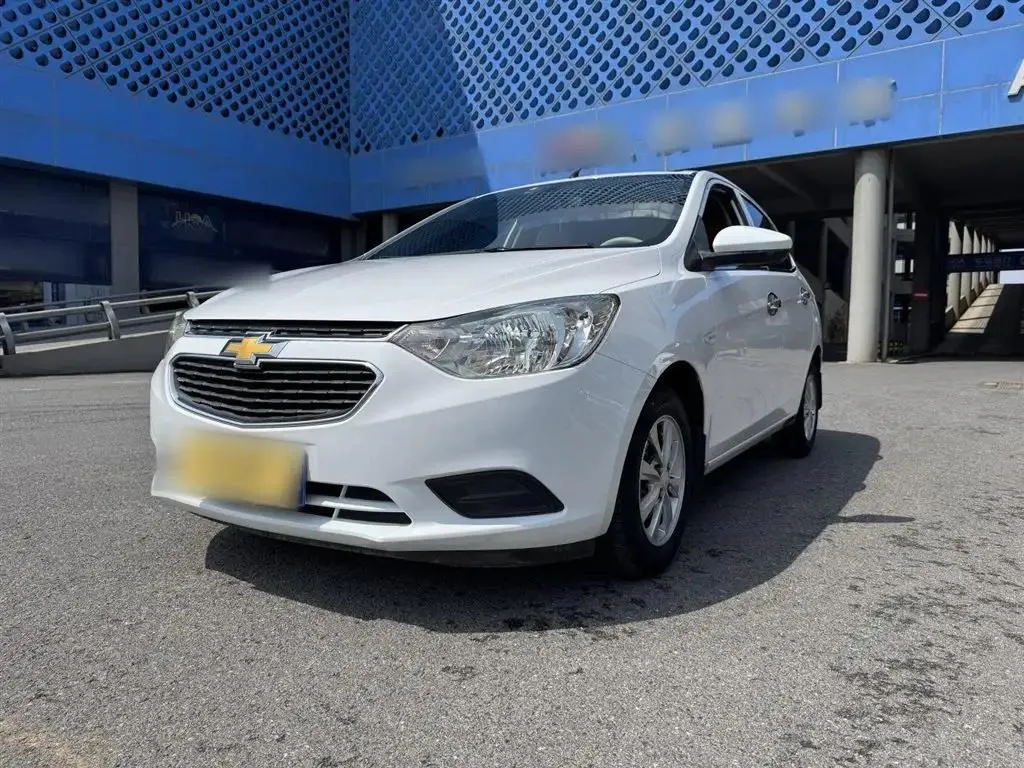 Chevrolet Sail Sail 2015 Sail 3 1.3L Manual Ideal Edition — photo 1