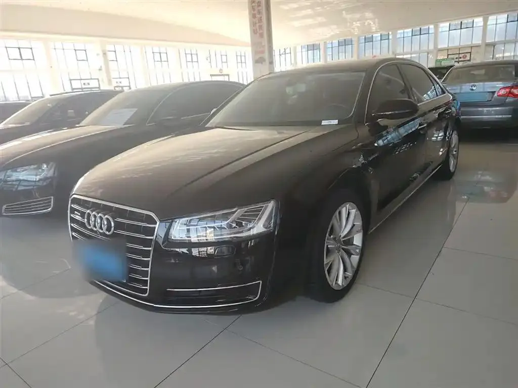 Audi A8 A8 2016 A8L 45 TFSI quattro Luxury Edition — photo 1