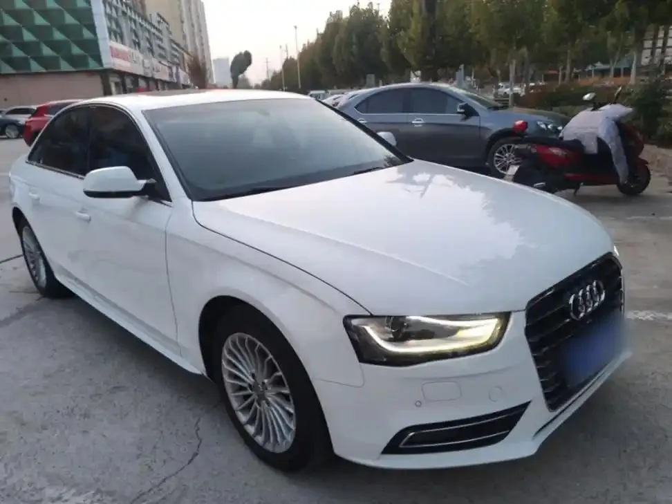 Audi A4L A4L 2013 35 TFSI Automatic Technology Edition — View photo 4