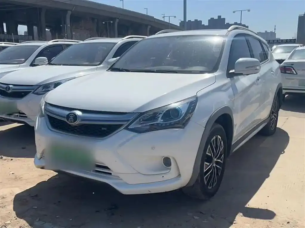 BYD Song EV Song New Energy 2017 Song EV300 Premium Edition — photo 1