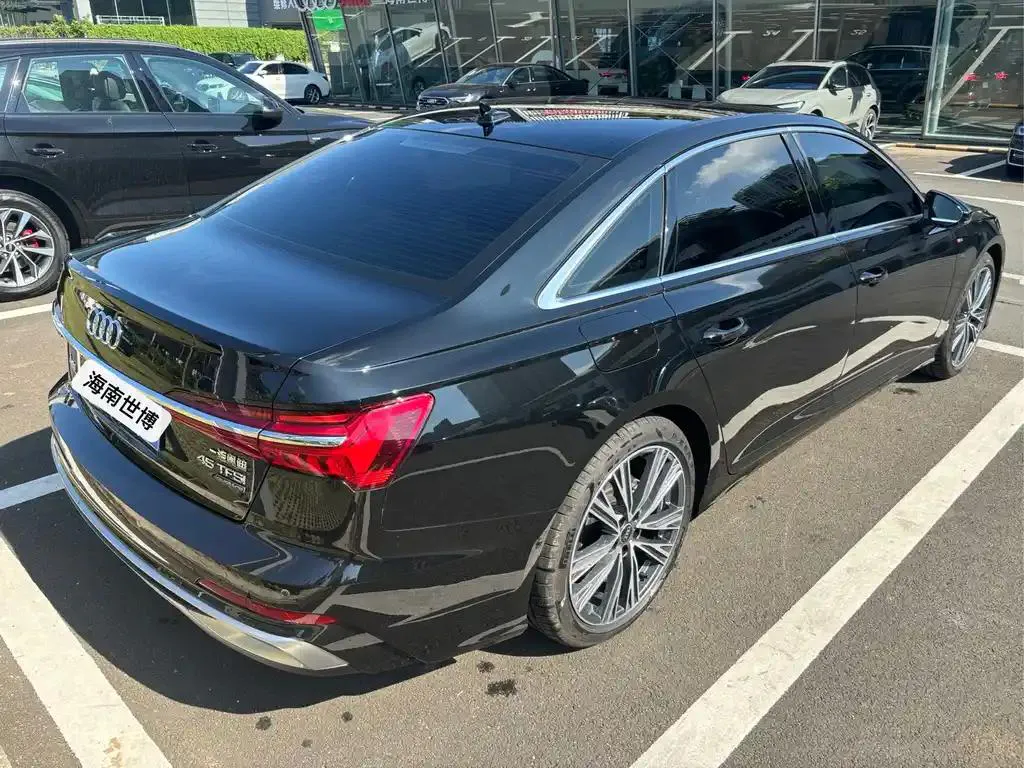 Audi A6L A6L 2023 facelift 45 TFSI quattro Premium Dynamic Edition — Ver foto 3