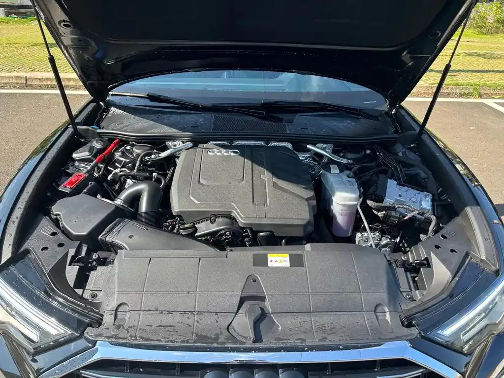 Audi A6L A6L 2023 facelift 45 TFSI quattro Premium Dynamic Edition — Ver foto 6