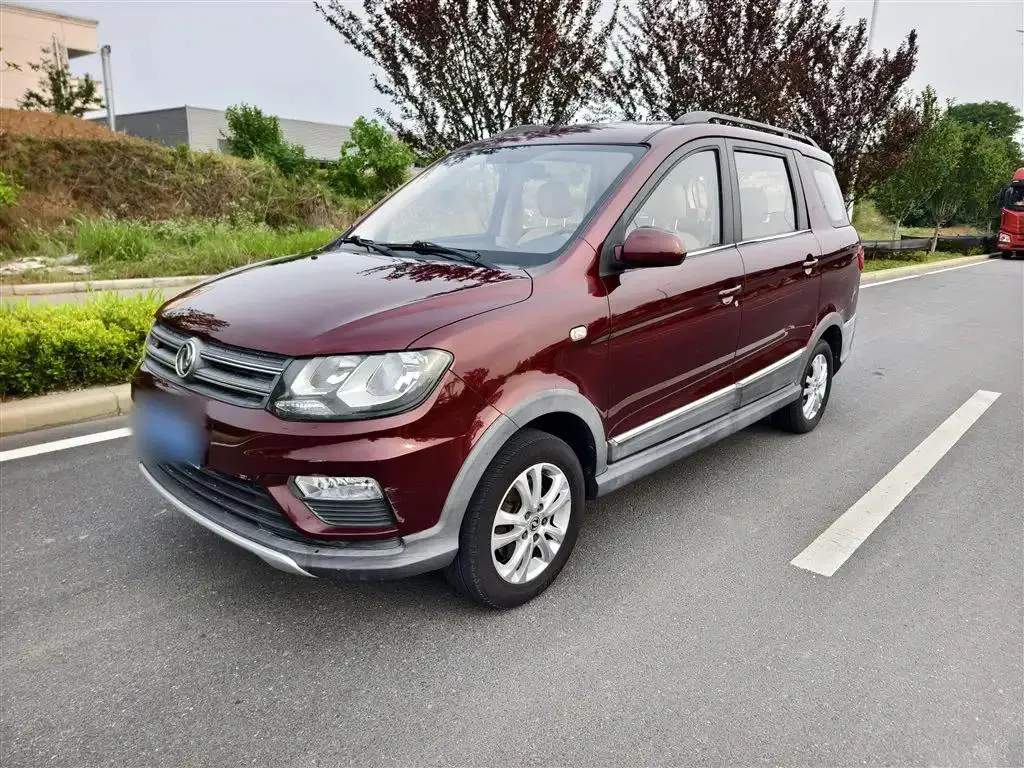 Dongfeng FENGON FENGON Fengguang 370 2016 1.5L Manual Standard SFG15-02 7 Seaters — photo 1