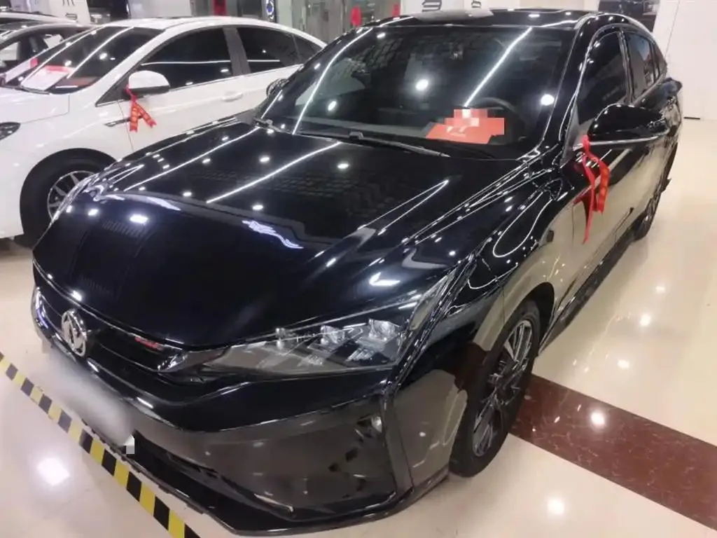 Dongfeng Aeolus Yixuan Yixuan 2020 230T Automatic Cool Night Knight Edition — photo 1