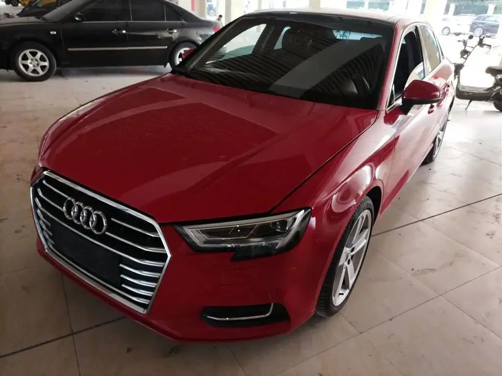 Audi A3 A3 2017 Limousine 40 TFSI Fashion Edition — photo 1