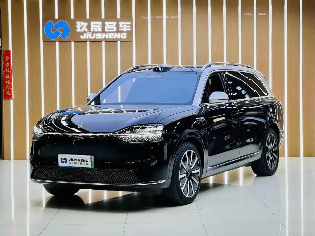 AITO AITO M9 — أسود