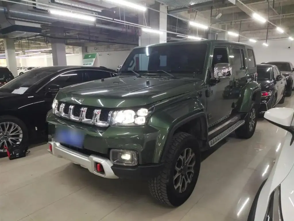 BAIC ing Off-road Beijing BJ40 2023 2.0T Automatic 4WD City Hunter Edition Knight Type — photo 1