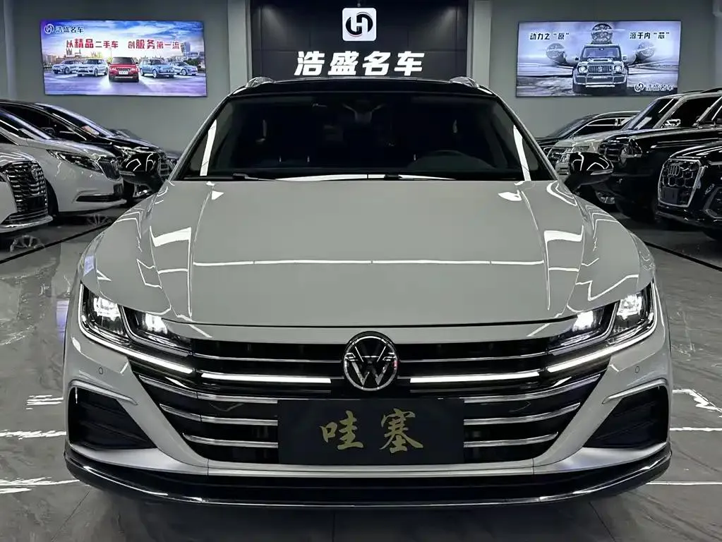 FAW-Volkswagen CC CC 2023 Shooting Brake 380TSI Hunting Heart Edition — photo 1