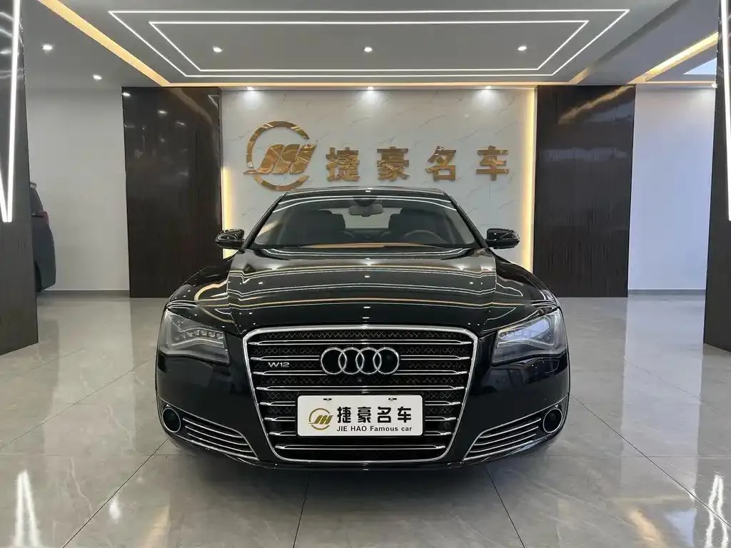 Audi A8 A8 2013 A8L 6.3 FSI W12 quattro flagship model — View photo 2