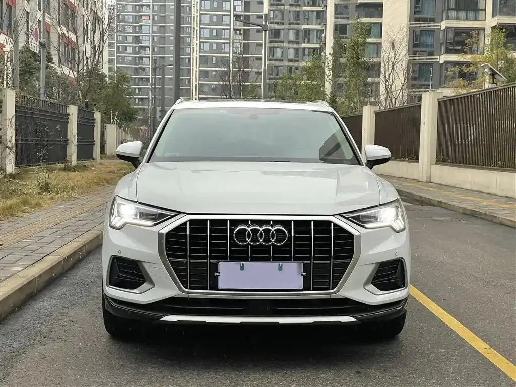 Audi Q3 Q3 2023 35 TFSI Fashion Elegant Edition (1.5T) — View photo 3