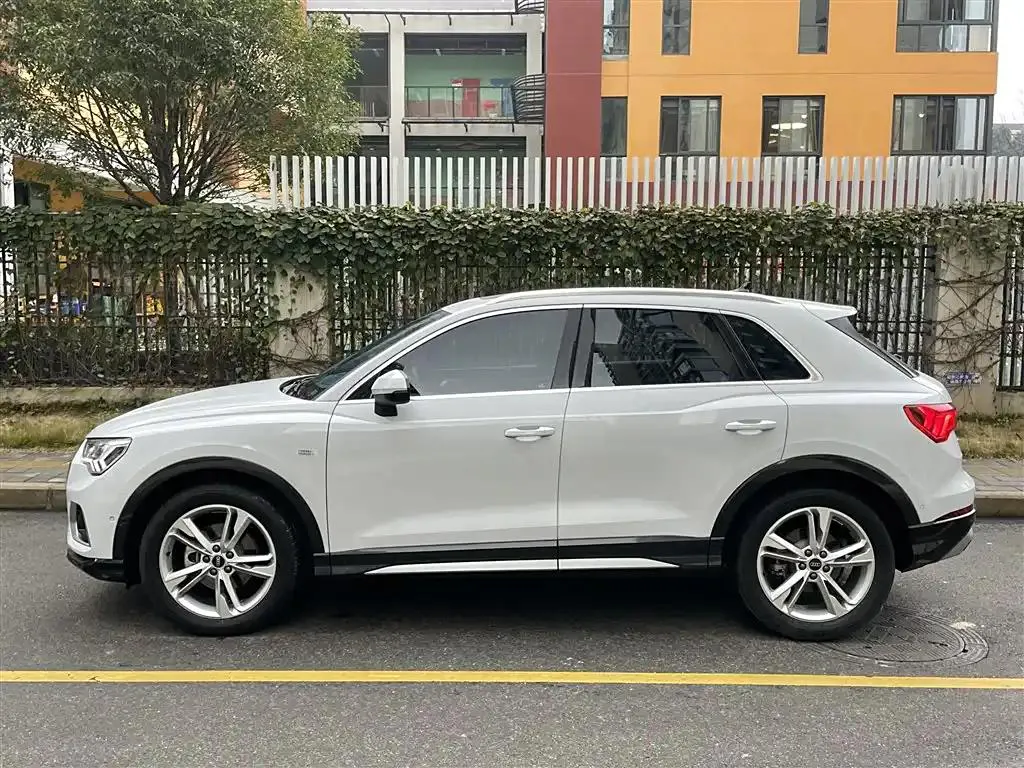 Audi Q3 Q3 2023 35 TFSI Fashion Elegant Edition (1.5T) — View photo 5