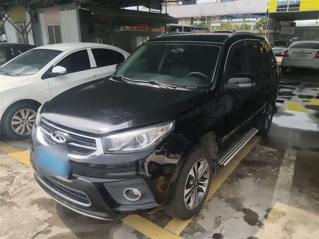 Chery Chery Tiggo 3 — Black