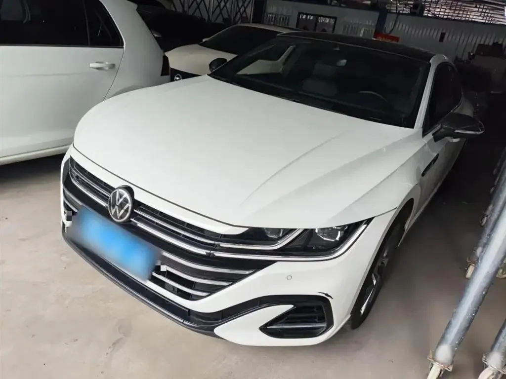 FAW-Volkswagen CC CC 2021 380TSI Eye-catching Edition — photo 1