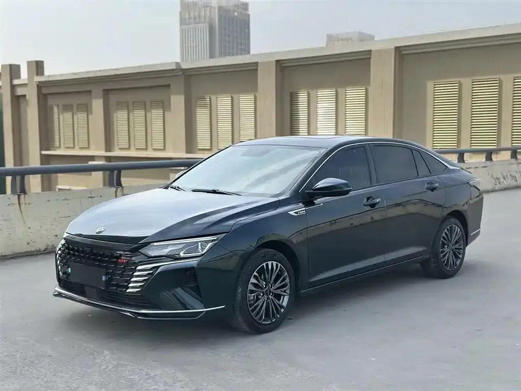 Dongfeng Dongfeng Aeolus Yixuan — Blue