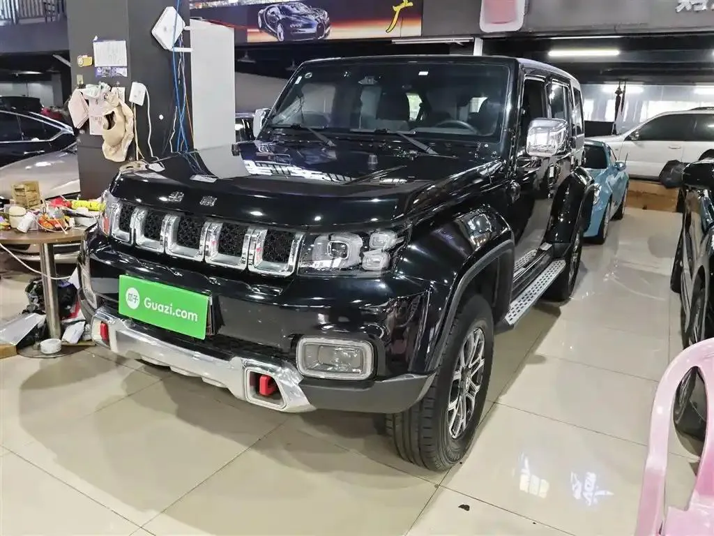 BAIC ing Off-road Beijing BJ40 2019 2.3T Automatic 4WD City Hunter Edition Flagship National VI — photo 1