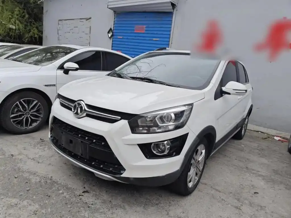 BAIC Motor Beijing Senova X25 2015 1.5L Manual Comfort Edition — photo 1