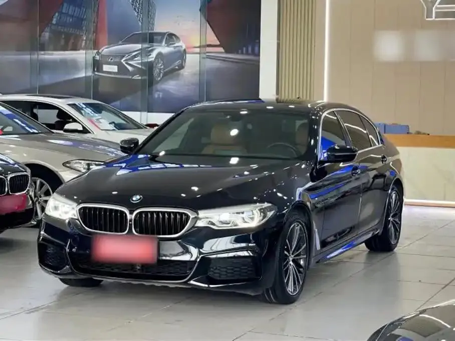 BMW BMW 5 Series — Black