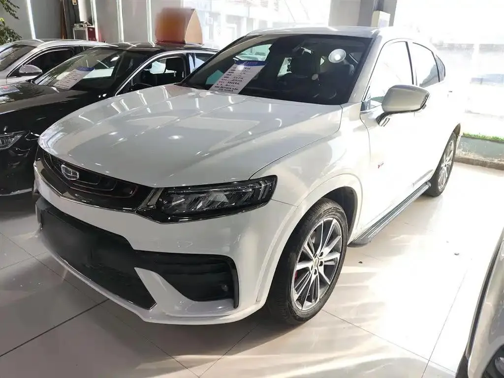 Geely Geely Monjaro — Blanc