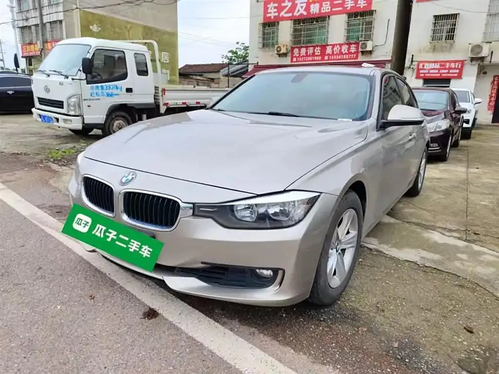 BMW 3 Series 3 Series 2015 320i Progressive Edition — photo 1