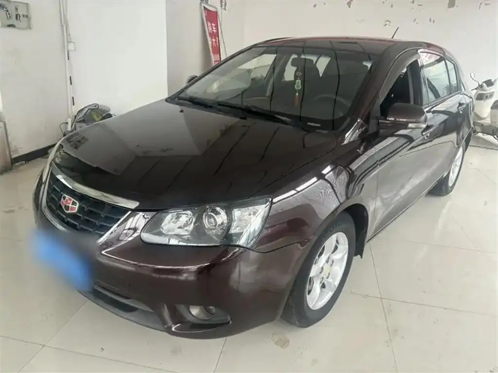 Geely Classic Emgrand Classic Emgrand 2013 Hatchback 1.5L Manual Progressive Model — photo 1