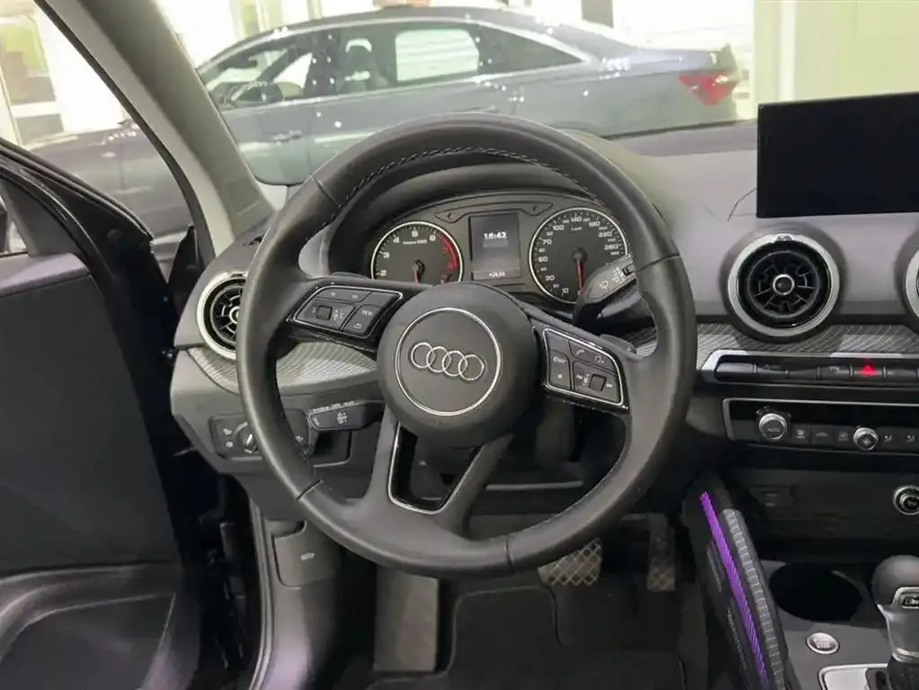 Audi Q2L Q2L 2024 35TFSI Stylish and Elegant Model — عرض الصورة 4