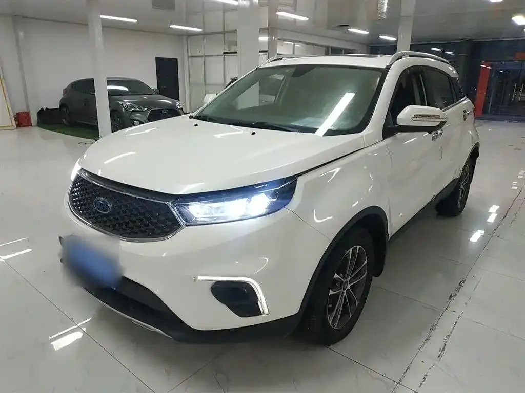 Ford Ford Territory — أبيض