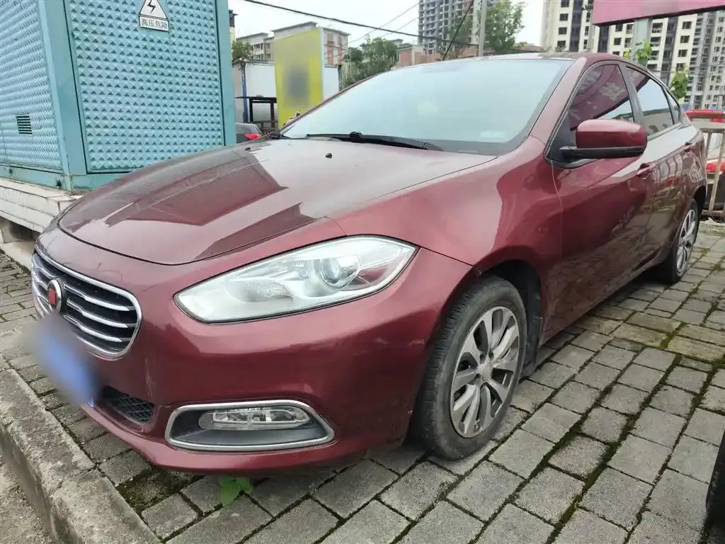 Fiat Fiat Viaggio — Red