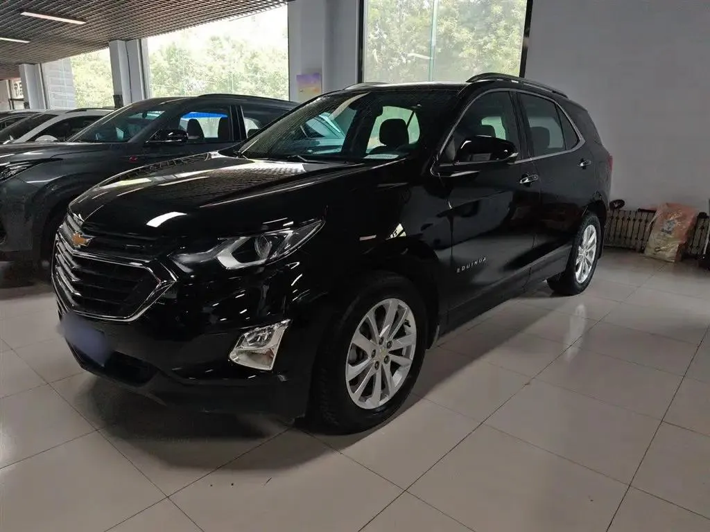 Chevrolet Chevrolet Equinox — Black