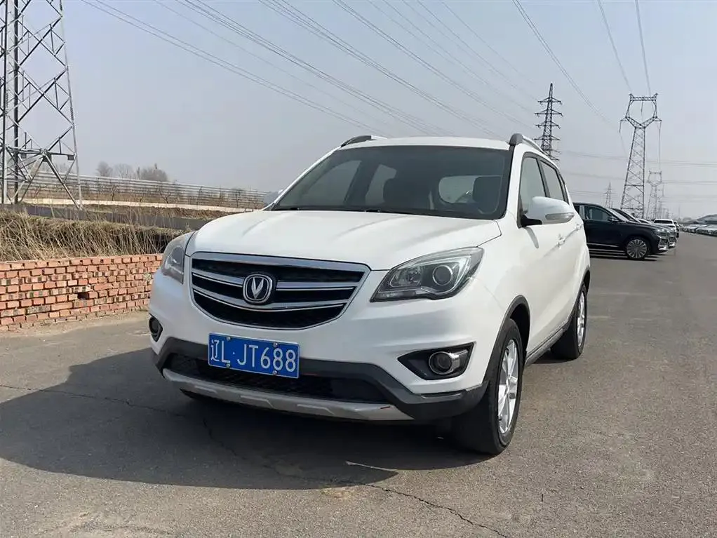 Changan CS35 CS35 2017 1.6L Manual Comfort Edition — photo 1