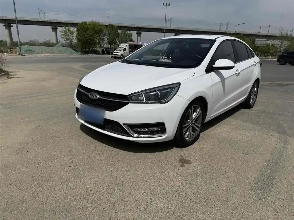Chery Arrizo 8 Arrizo 5 2016 1.5L CVT Leading Edition — photo 1