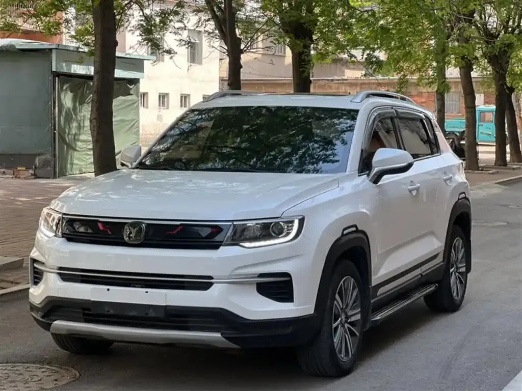 Changan CS35 Plus CS35PLUS 2019 1.4T DCT Changlian Blue Whale Edition — photo 1