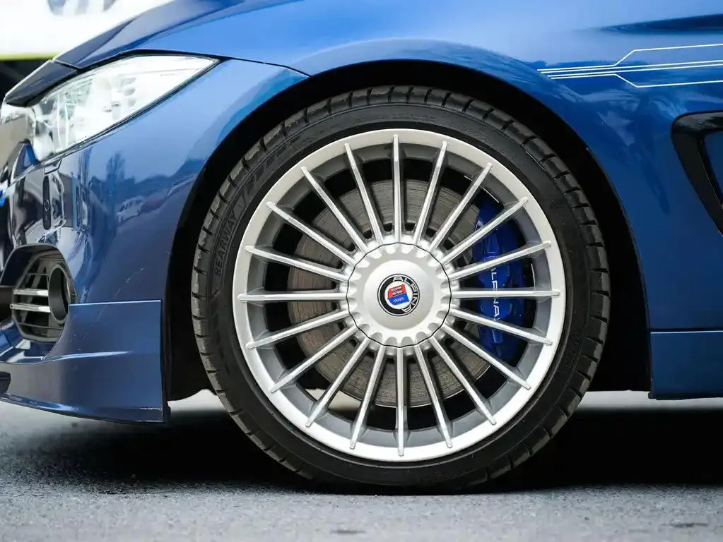 ALPINA B4 B4 2016 B4 BITURBO Coupe — عرض الصورة 6
