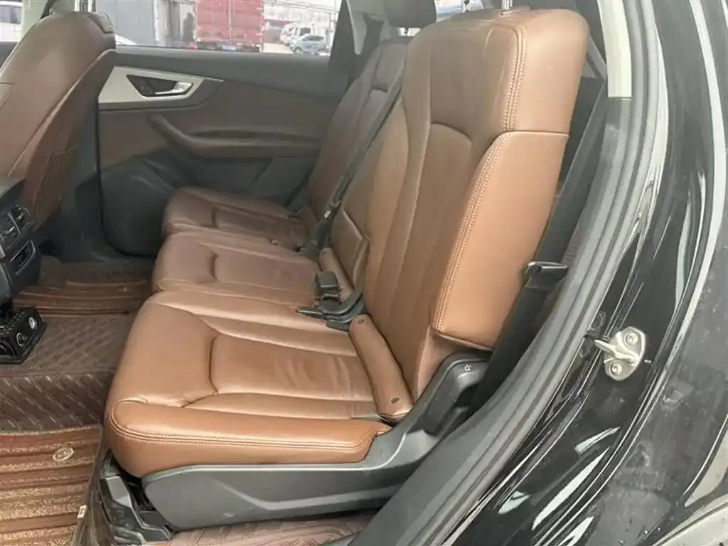 Audi Q7 Q7 2016 40 TFSI Comfort Edition — View photo 2