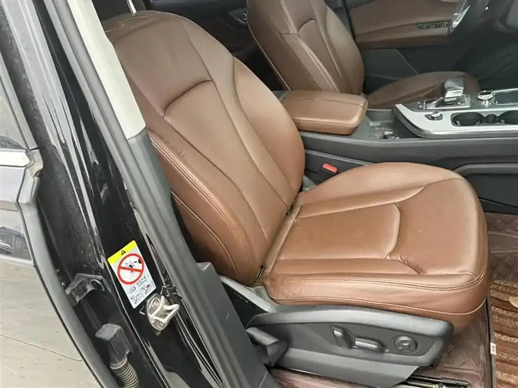 Audi Q7 Q7 2016 40 TFSI Comfort Edition — View photo 5