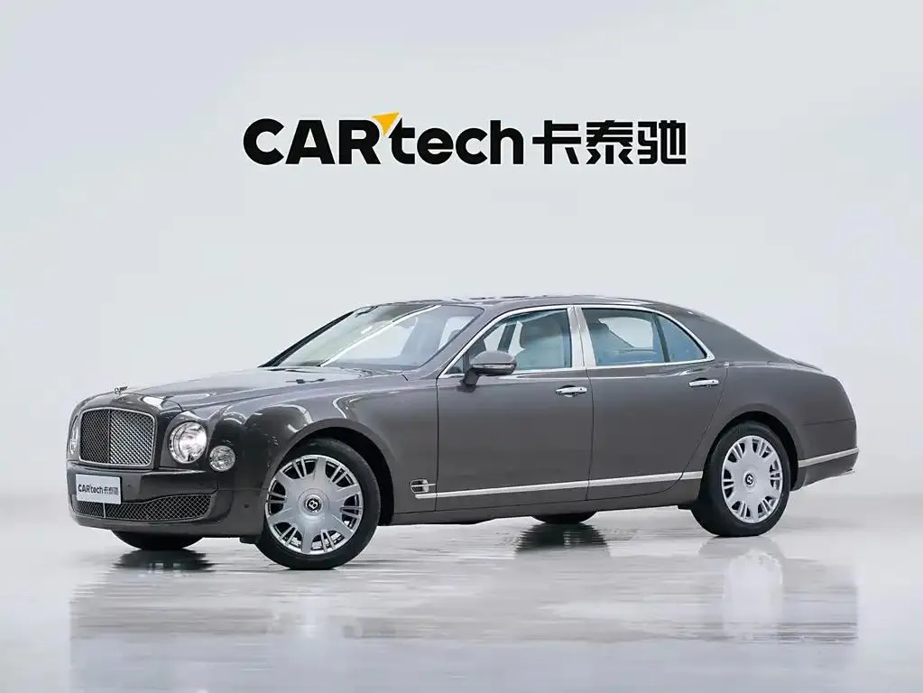 Bentley Bentley Mulsanne — Argenté / Gris