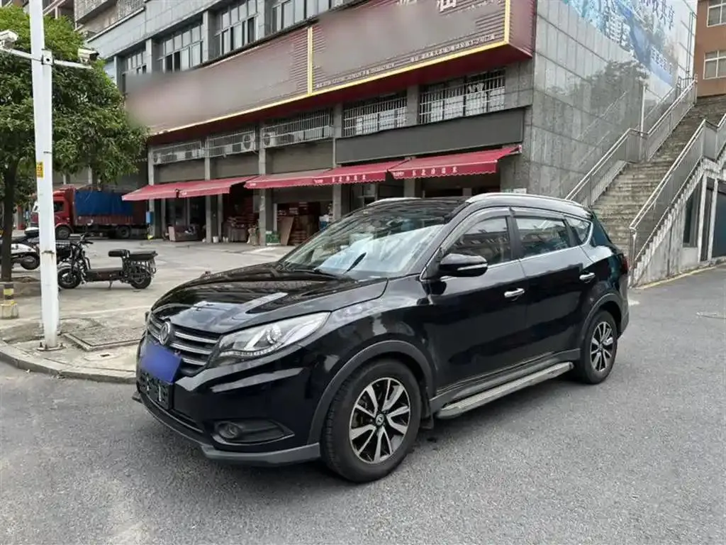 Dongfeng FENGON FENGON Fengguang 580 2016 1.5T Manual Luxury Model — photo 1